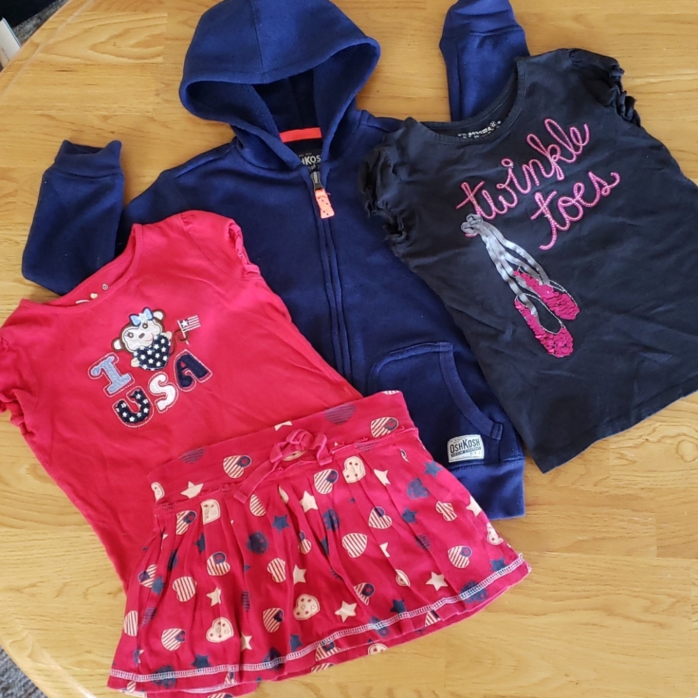 Girl's 4-pc Lot Size 6